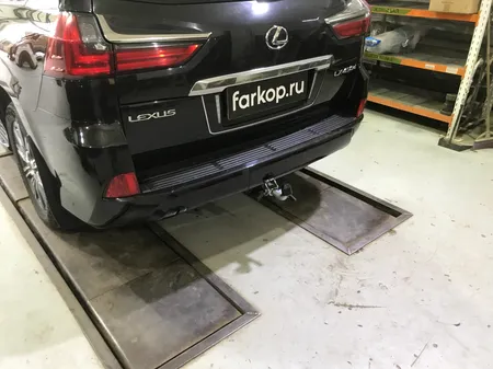 Фаркоп Galia для Lexus LX 2008-2021 T070C в Барнаул