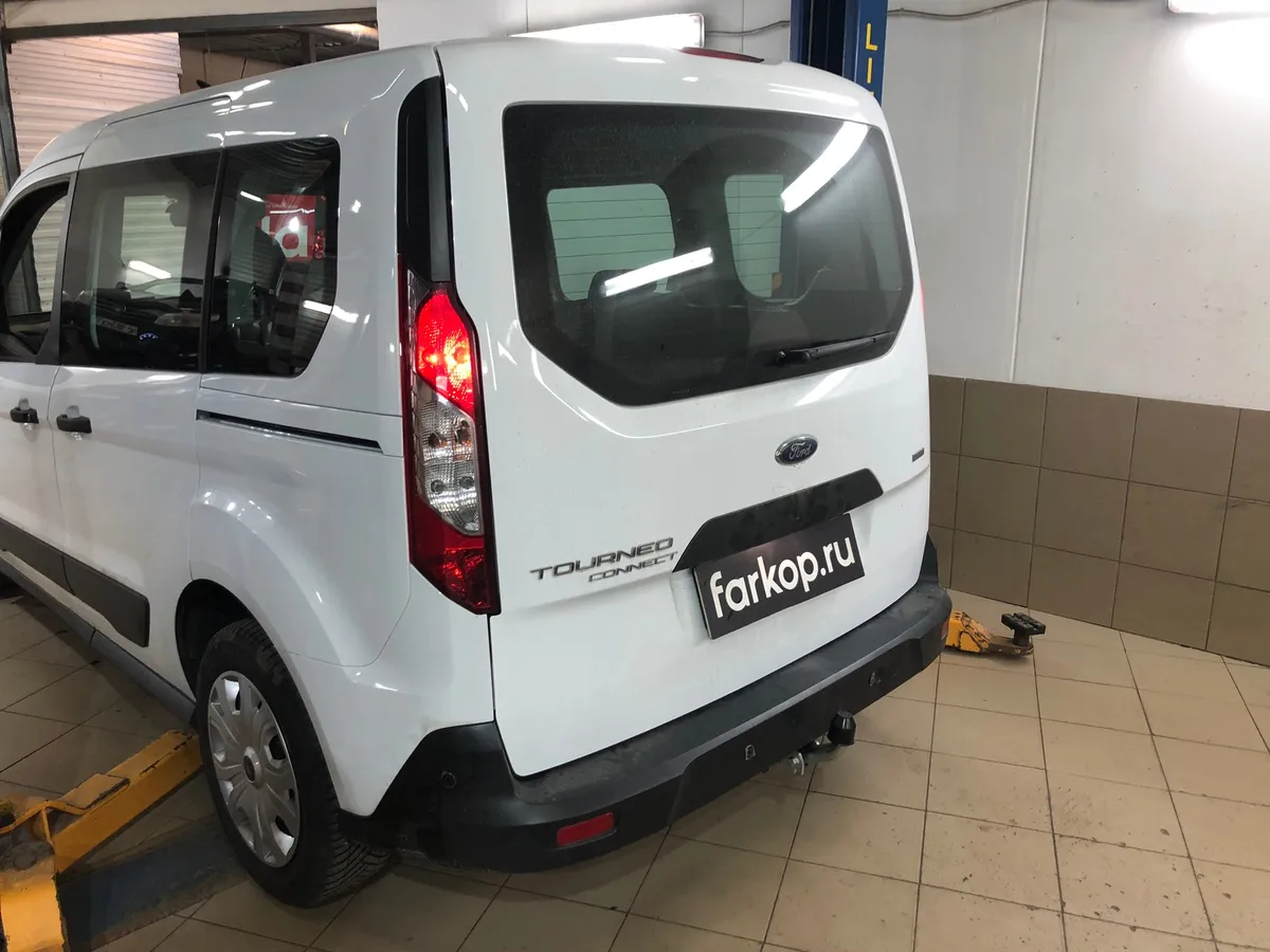 Фаркоп Galia для Ford Tourneo Connect 2014-2022 F129A в Барнаул