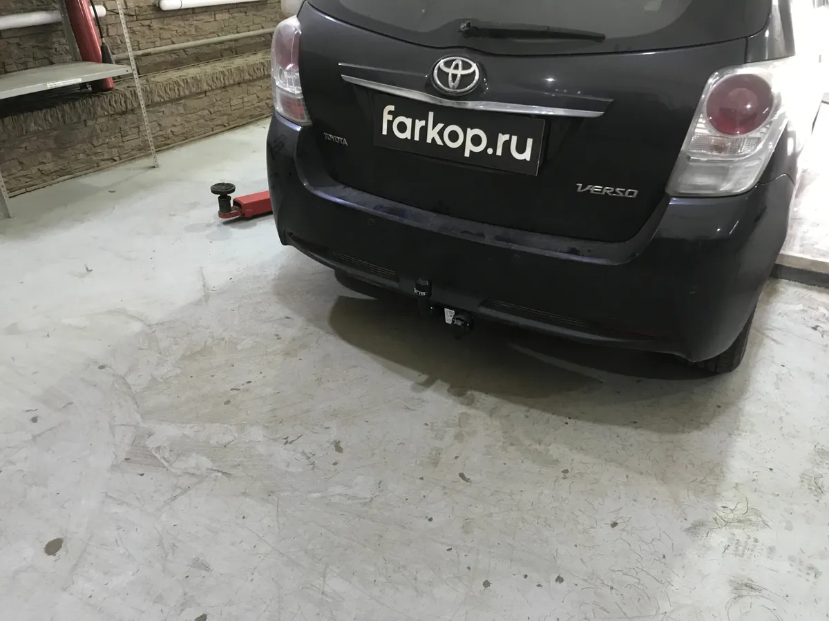 Фаркоп Oris для Toyota Verso 2012-2018 3069-A в Барнаул