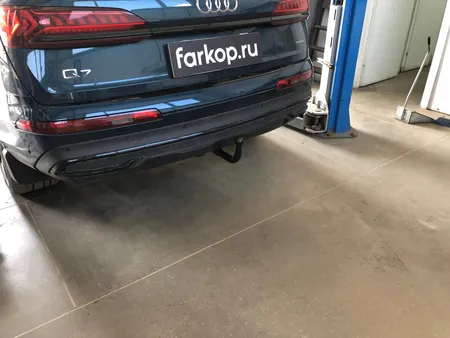 Фаркоп Steinhof для Audi Q7 2020- A-108 в Барнаул