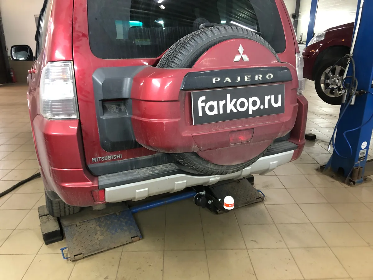 Фаркоп Трейлер для Mitsubishi Pajero 2007- Арт. 7120 7120 в Барнаул