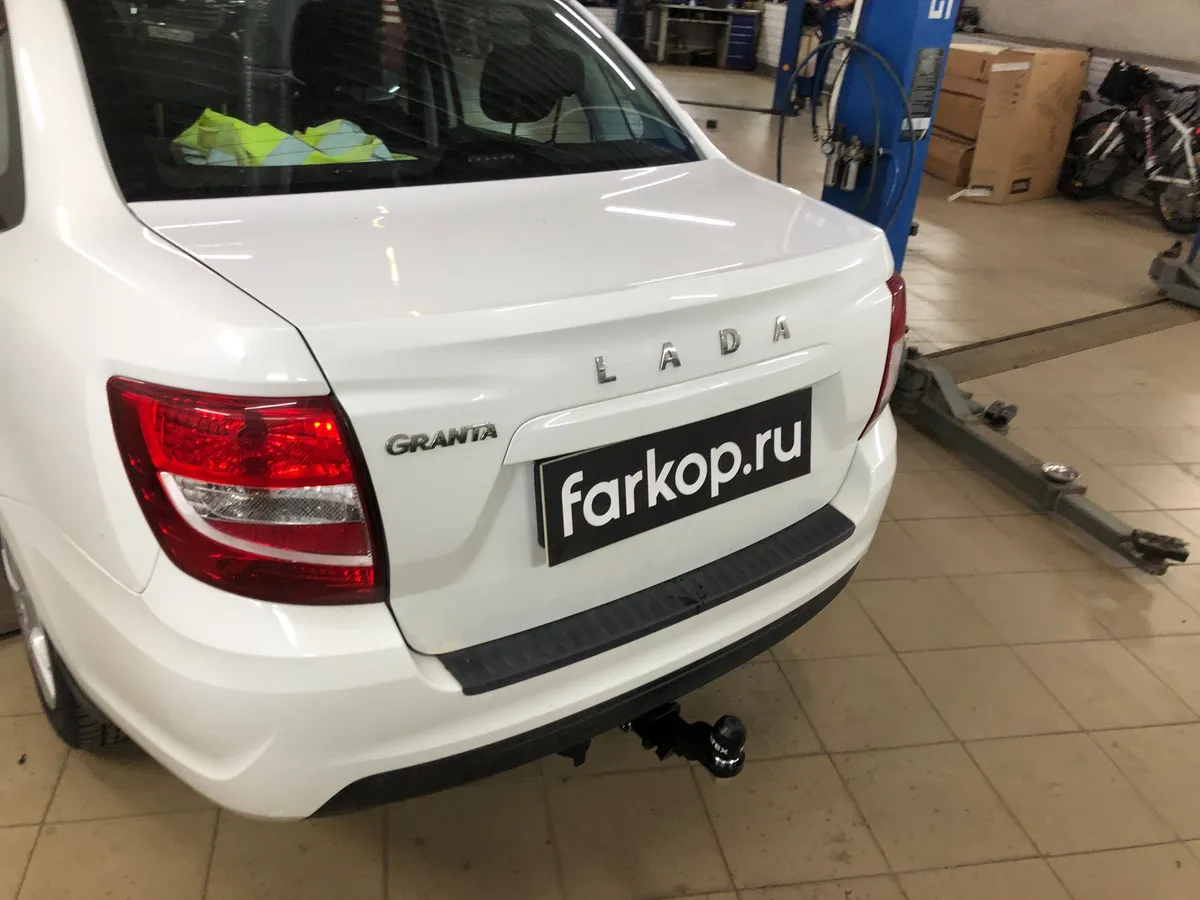 Фаркоп TowRus для Lada Granta (вкл. Cross) 2012- 279529 в Барнаул