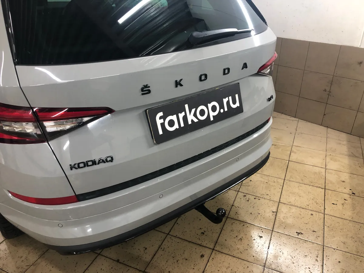 Фаркоп Steinhof для Skoda Kodiaq 2016- S-292 в Барнаул