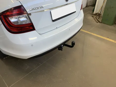 Фаркоп Berg для Skoda Rapid 2014-2020 F.5112.001 в Барнаул