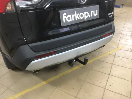 Фаркоп Berg для Toyota RAV4 2019- F.5717.001 в Барнаул