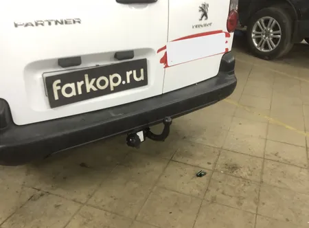 Фаркоп Steinhof для Peugeot Partner 2008-, (L2) C-015 в Барнаул