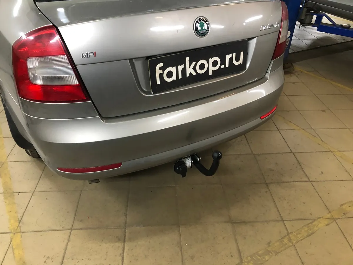Фаркоп Лидер Плюс для Skoda Octavia 2008-2013 (только лифтбек) S106-A в Барнаул