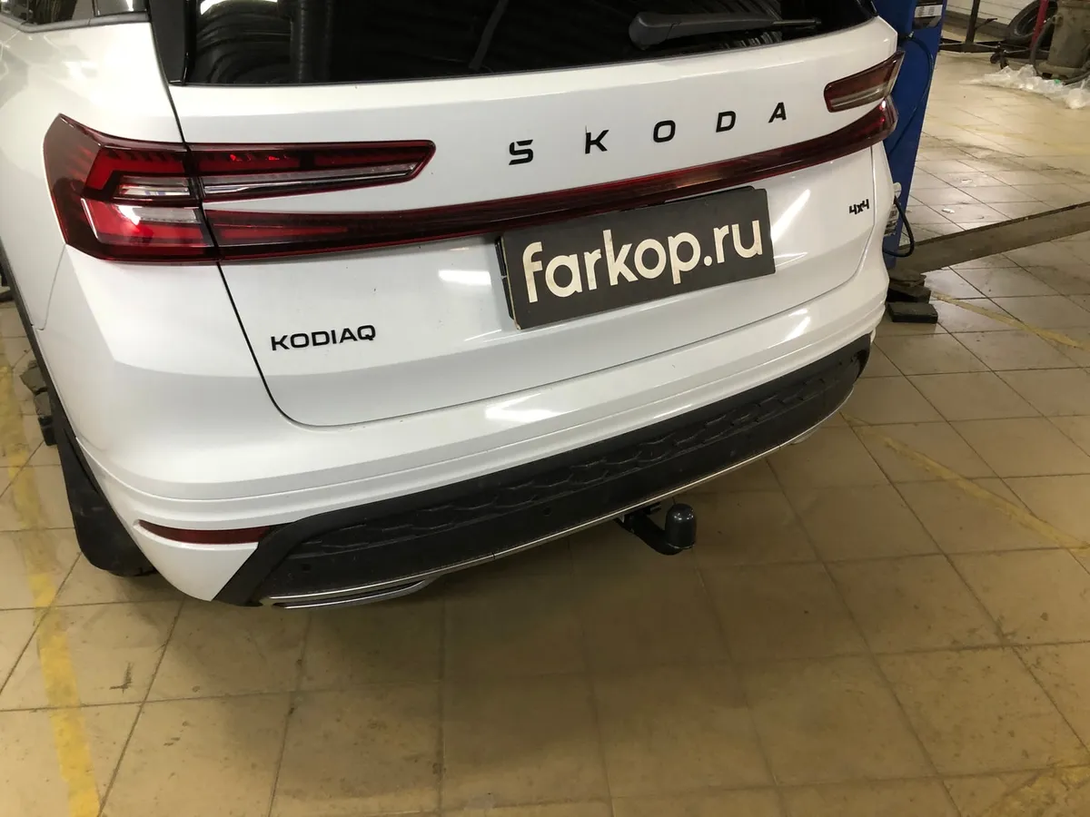 Фаркоп Steinhof для Skoda Kodiaq 2023- S-292 в Барнаул Фаркоп Steinhof для Skoda Kodiaq 2023- S-292 в Барнаул