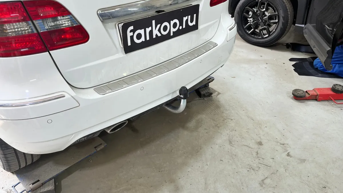 Фаркоп Galia для Mercedes B-class 2005-2011 M113A в Барнаул