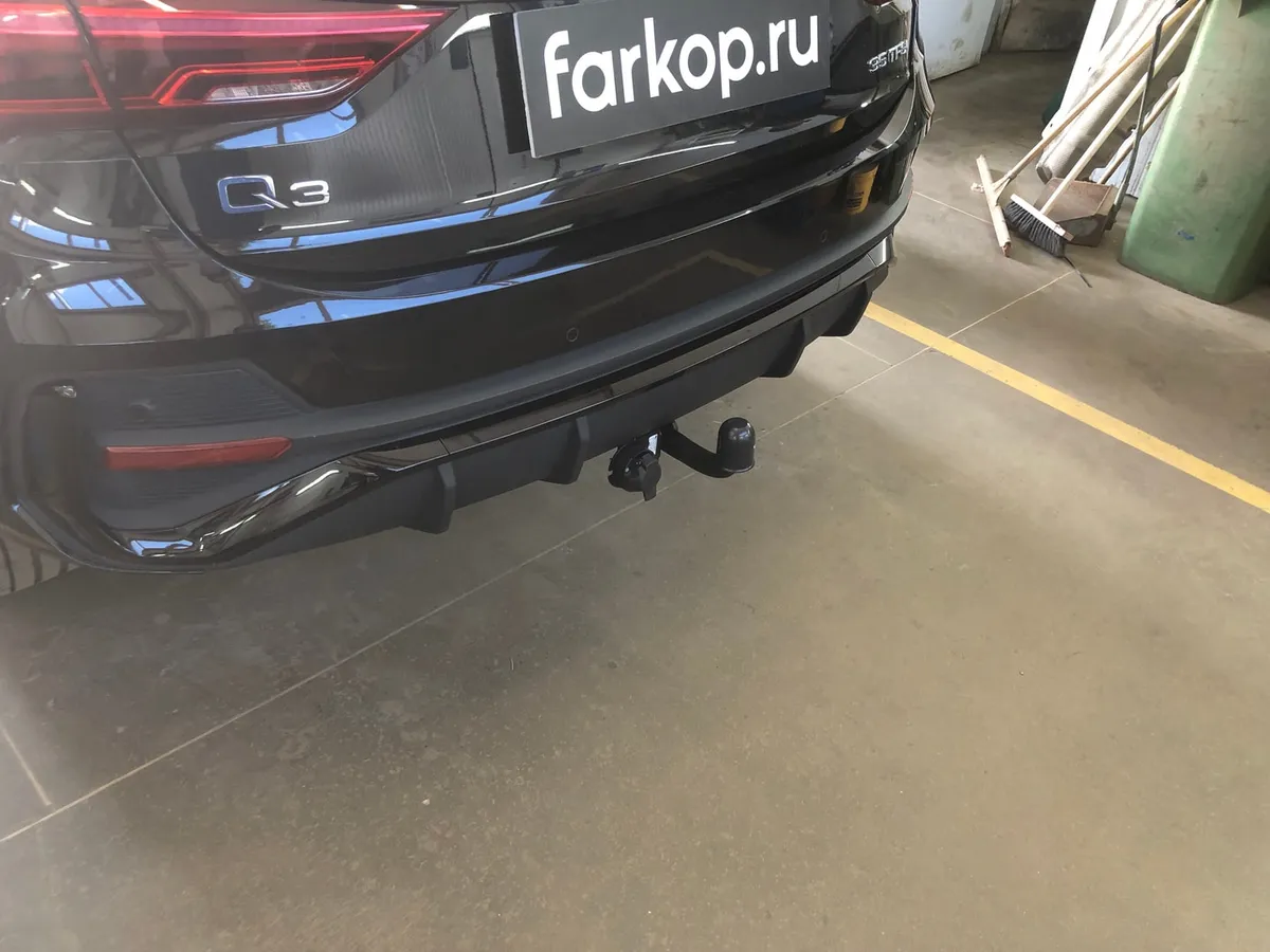 Фаркоп Steinhof для Audi Q3 (Sportback) 2019-  A-117 в Барнаул