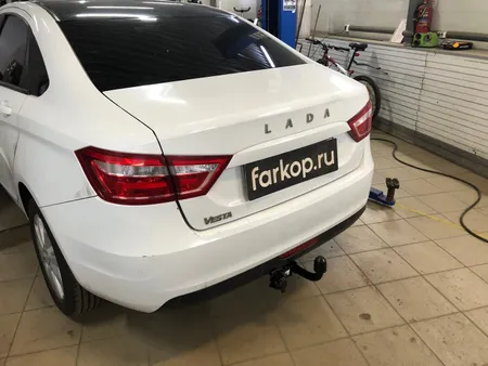 Фаркоп Berg для Lada Vesta (вкл. Cross) 2015-2022 Арт. F.6012.003 F.6012.003 в Барнаул