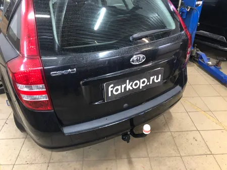 Фаркоп Трейлер для Kia Сeed (универсал) 2007-2012 Арт. 7354 7354 в Барнаул