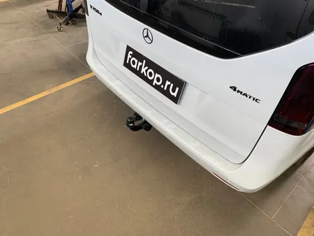 Фаркоп Steinhof для Mercedes V-class 2014- M-239 в Барнаул