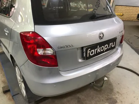 Фаркоп Galia для Skoda Fabia (хетчбек) 2007-2014 S081A в Барнаул